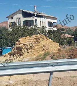 Raw materials for making substrate: straw, hay, husk, bran